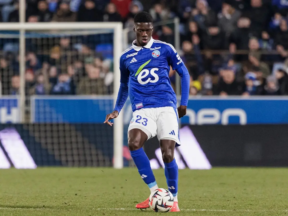 مامادو سار يكرر إنجاز والده ويقود السنغال إلى نهائي أمم أفريقيا 2025